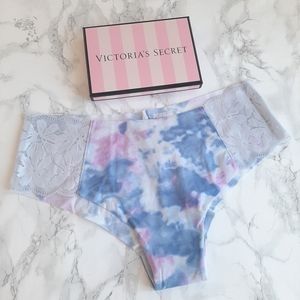 PINK VS NO-SHOW CHEEKSTER PANTY